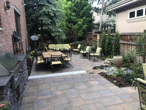 Patio and Deck Layout Ideas for Outdoor Entertaining